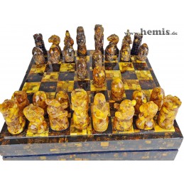 Bernstein-Schachspiel mit 32 handgeschnitzten Schach-Figuren